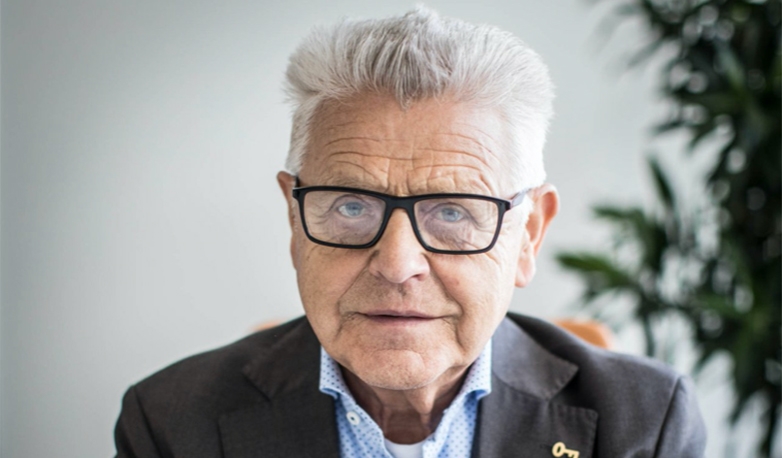 Erik Paulson, Backahill Invest.