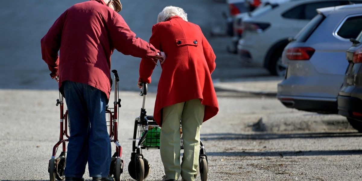 Långt liv-sektorn allt hetare för investerare