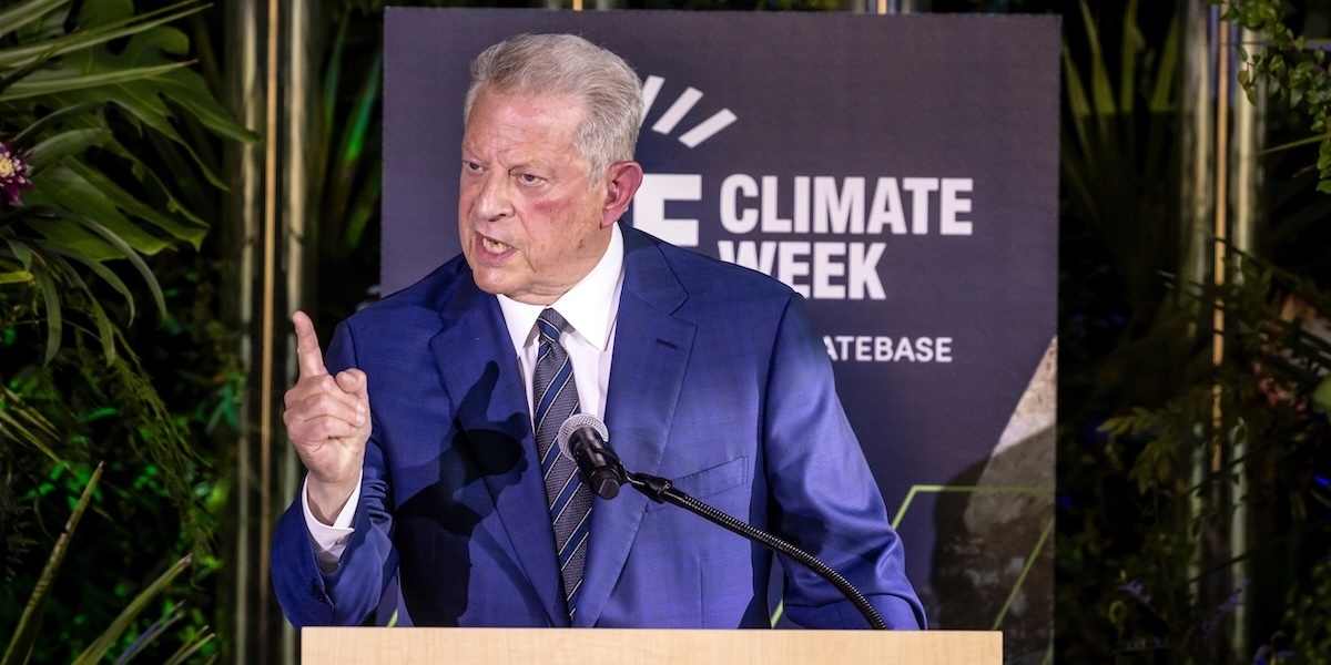 Al Gore varnar för Europas beroende av smutsig energi.