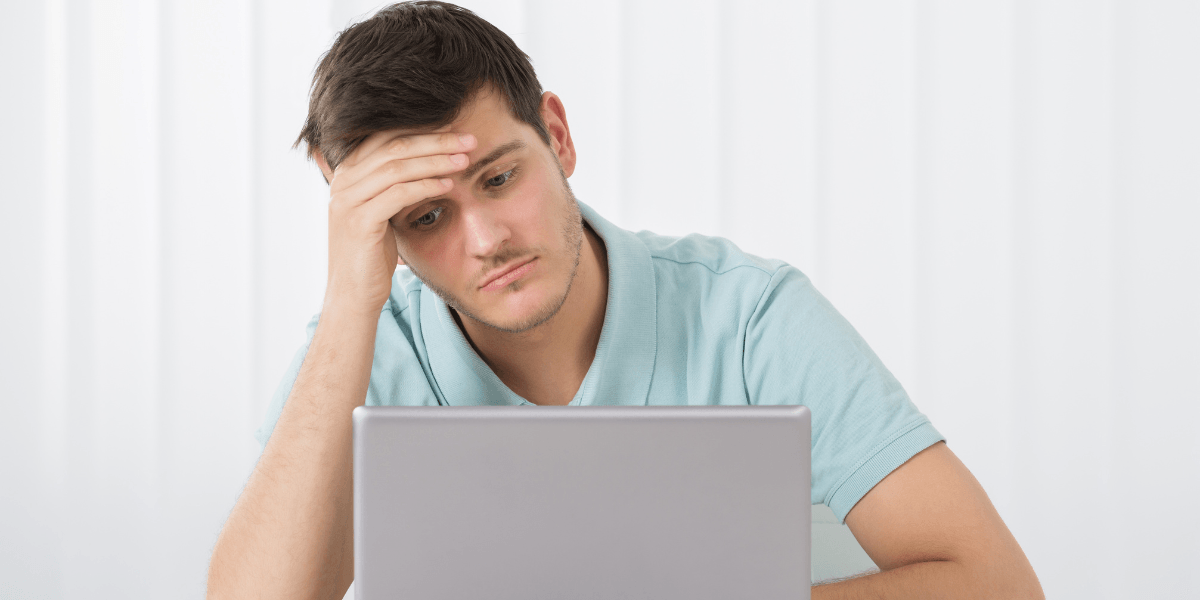 USA:s unga hamnar i en ekonomisk rävsax.