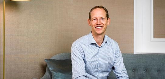 Johan Bråkenhielm, transaktionschef på Stendörren, är glad över köpet av fastighetsportföljen