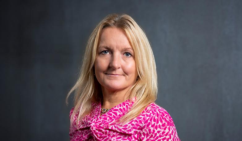 Helena Nordman-Knutson, Safir Communication