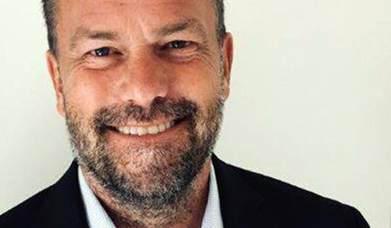 Magnus Oppenstam, SEB, Danske Bank