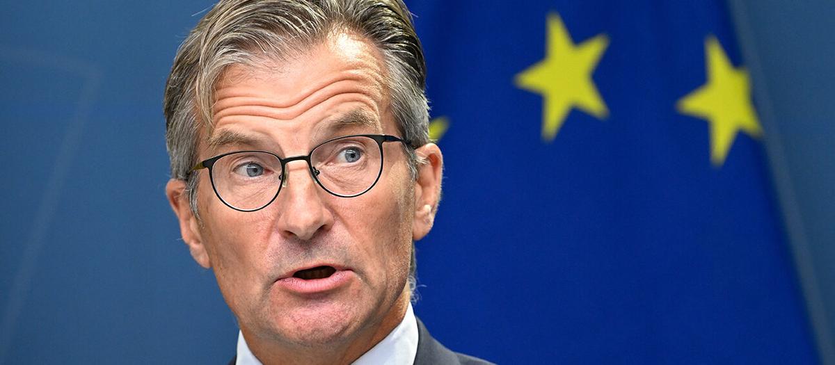 Ny riksbankslag klubbas idag – ger Thedéen mindre rörelsefrihet än Ingves