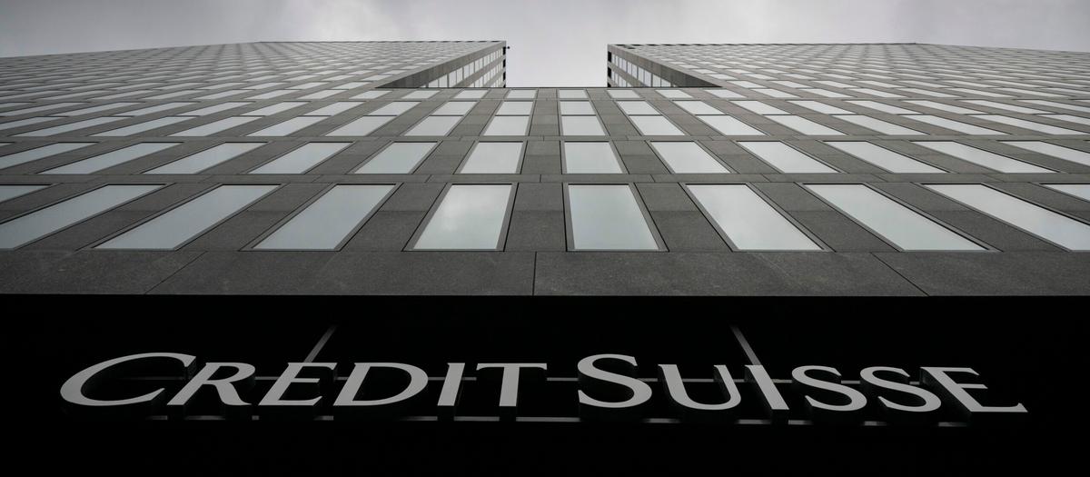 Credit Suisses obligationsinnehavare överväger rättsliga åtgärder