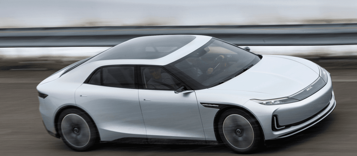 Flygbolagsägare köper Nevs bilfabrik i Trollhättan