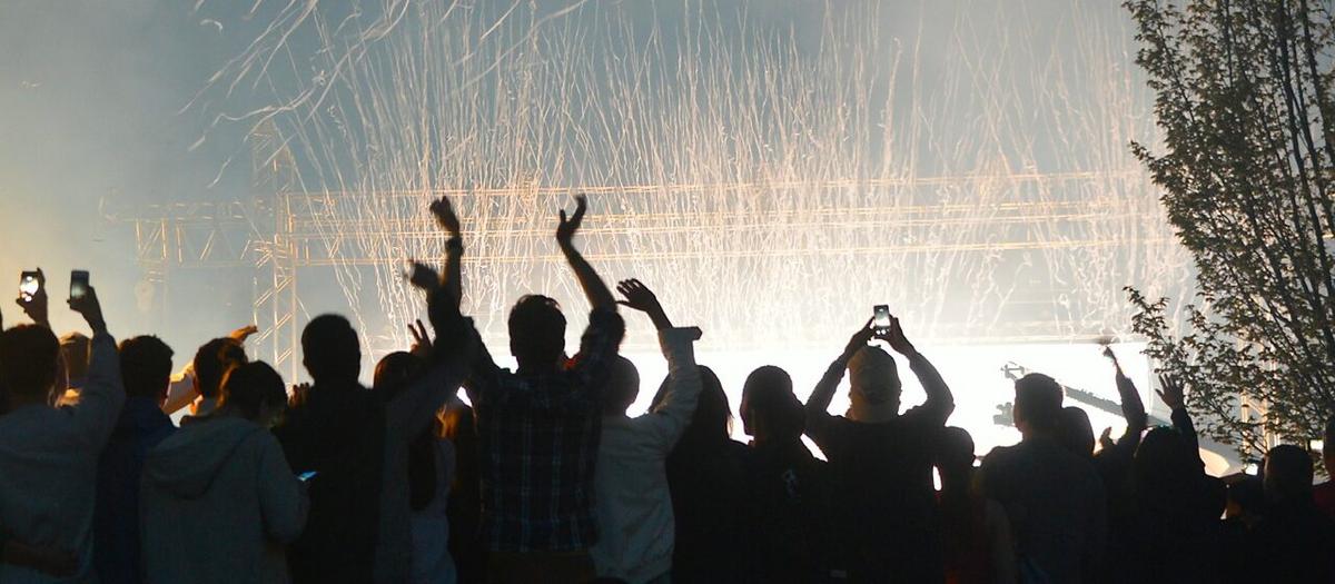 Steve Angello i Kungsan. Foto: Frankie Fouganthin, CC BY-SA 3.0, https://commons.wikimedia.org/w/index.php?curid=32832304