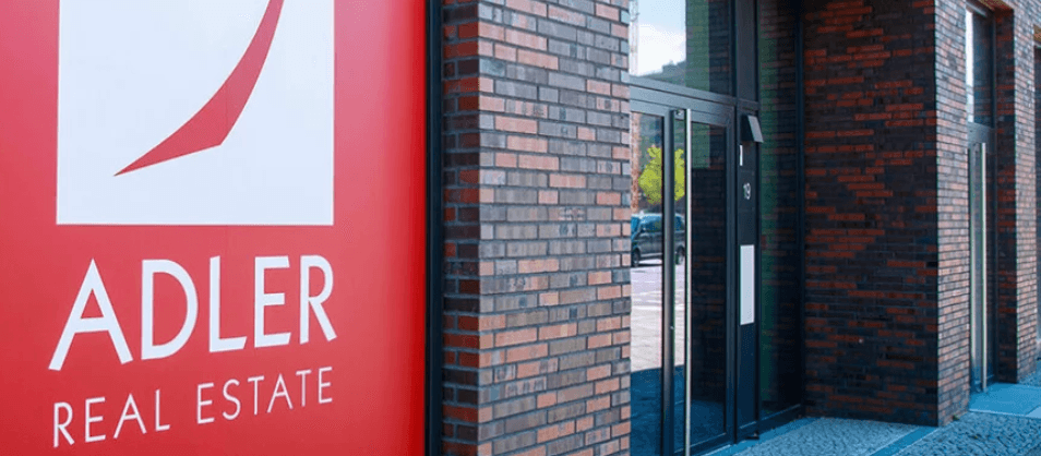 KPMG vägrade skriva under – myndigheter genomför razzior mot Adler