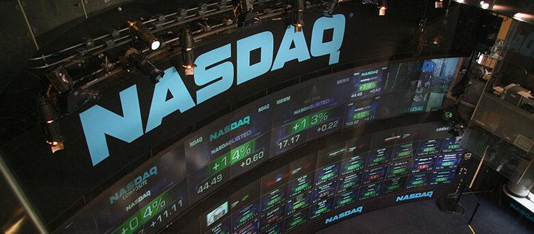 Arm tar sikte på Nasdaq med historisk börsnotering