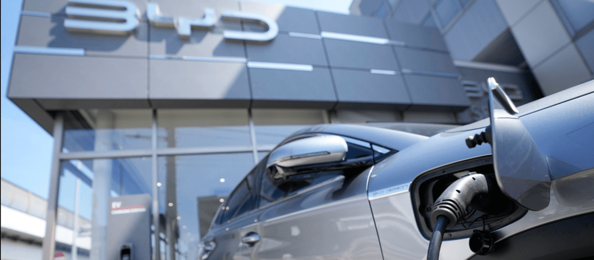 BYD nu bland de tio största bilföretagen