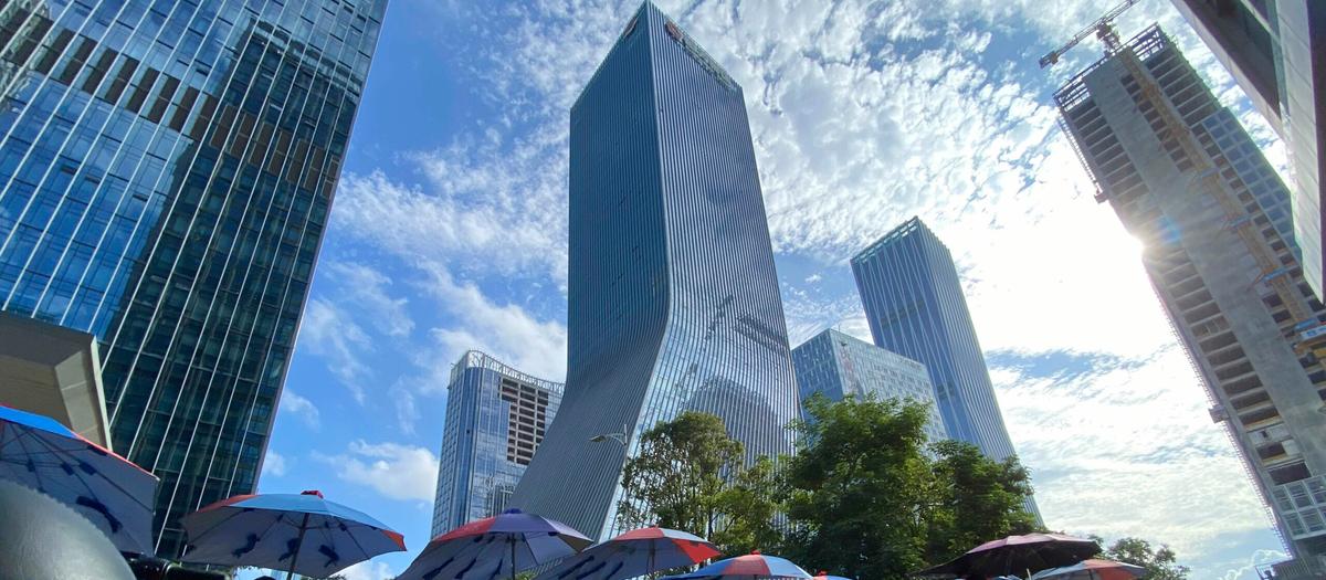 Efter 16 månaders uppehåll – Evergrandes dotterbolag rasade 50 procent