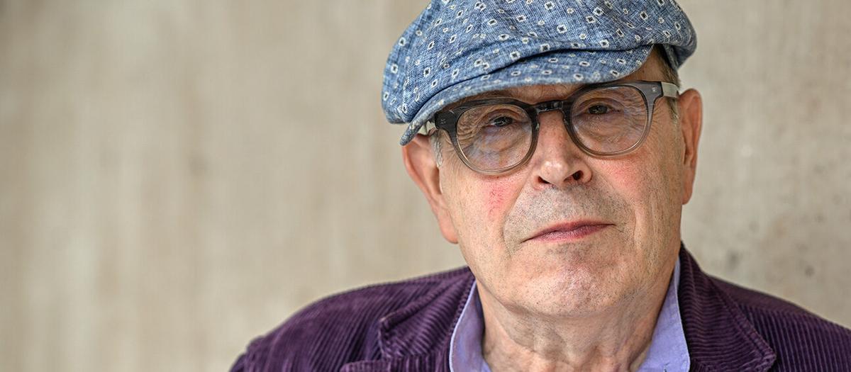 ”Demokratier monteras ned steg för steg” säger Jan Scherman, som nu lanserar sin nya film Make Democracy Great Again. Foto: TT