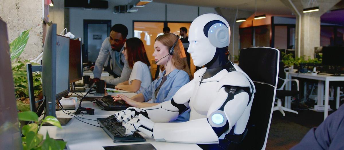 Merparten företag har investerat i generativ AI, men hälften saknar AI-strategi