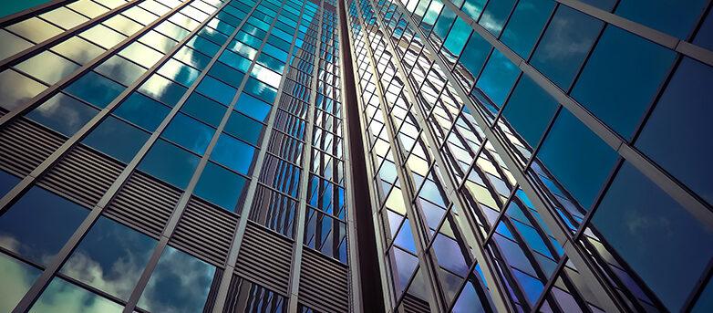 Fastighetsbolag backar efter sänkta köpråd