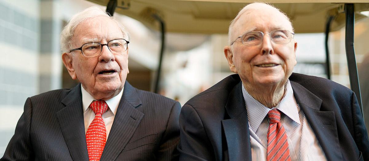 Warren Buffetts högra hand Charlie Munger är död vid 99 års ålder. Foto: TT