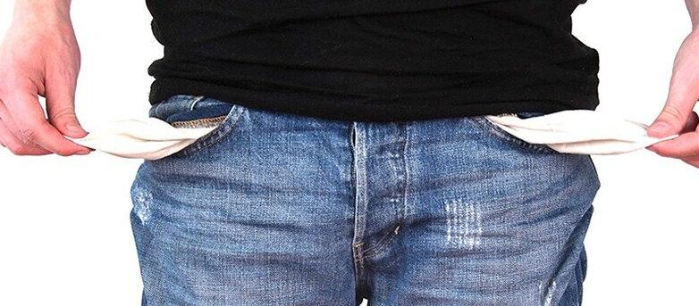 Varannan vuxen får ekonomisk hjälp av förälder