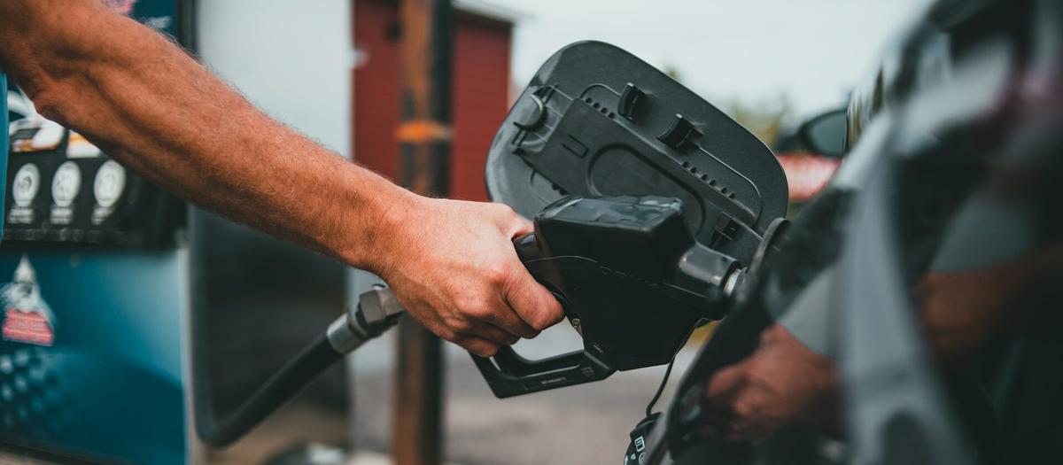 Bensinpriset på årslägsta