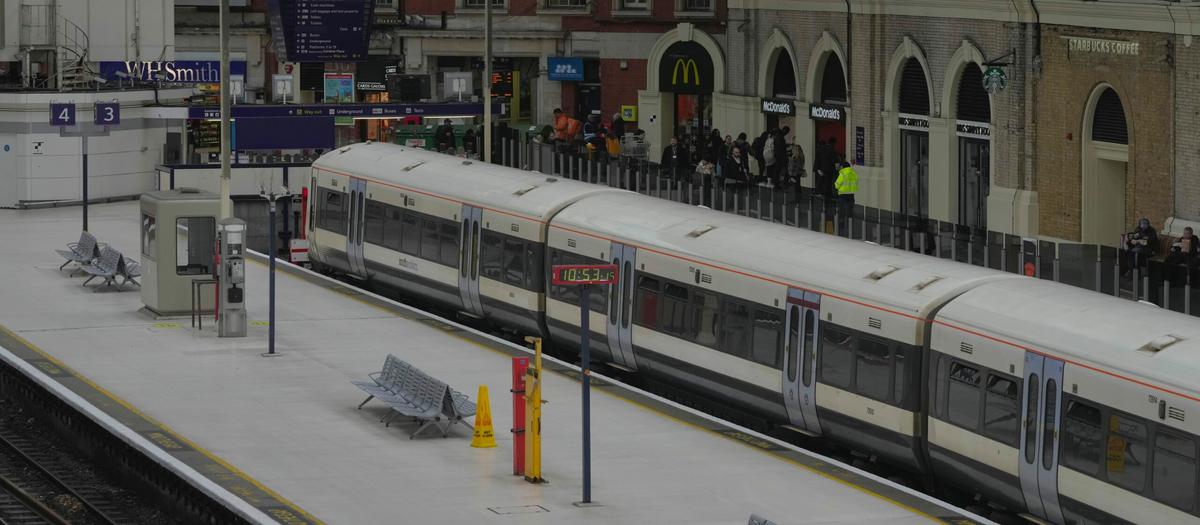 Storbritannien vill förstatliga järnvägen