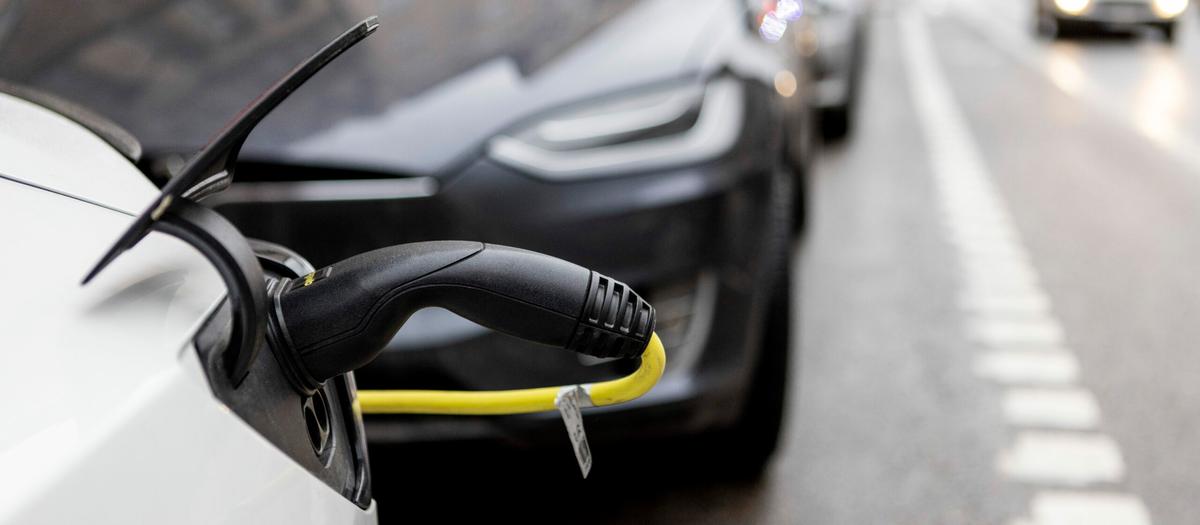 Trögt för elbilar – regeringen kan vända trenden