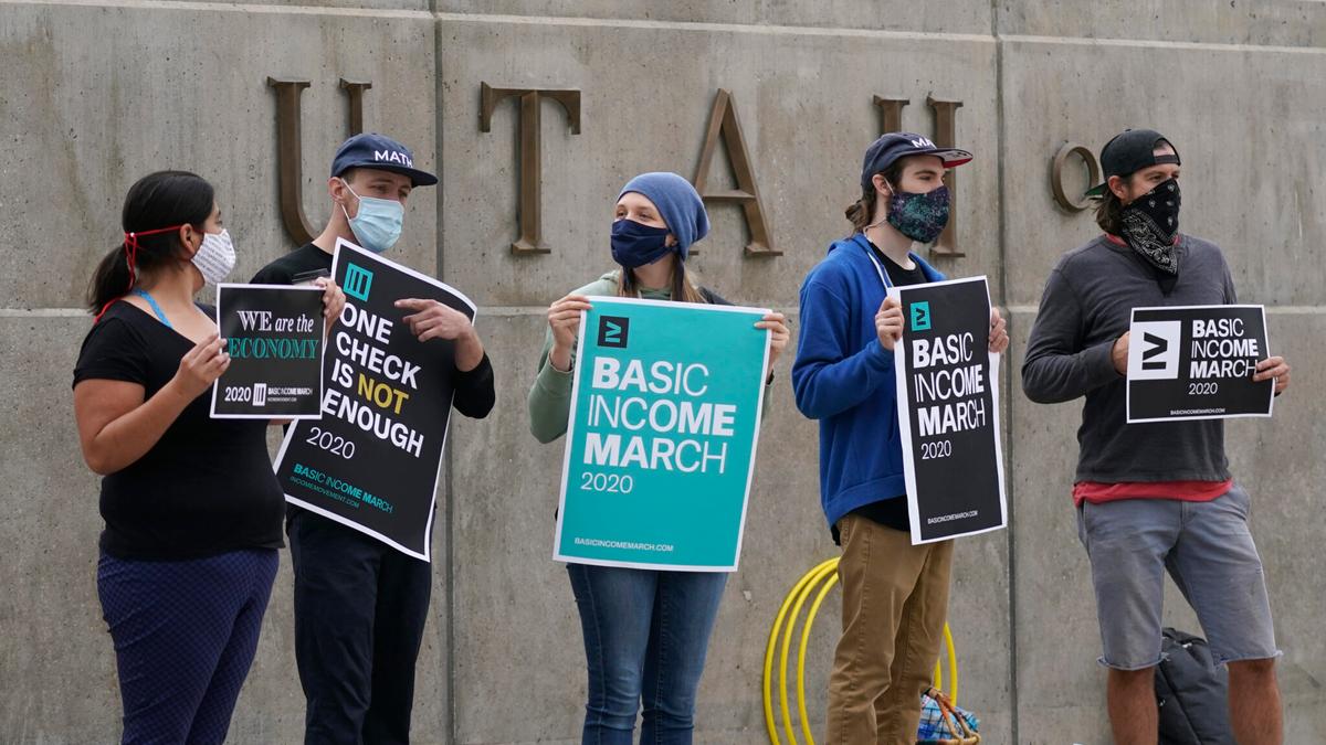 Universell basinkomst – men till vilket pris?